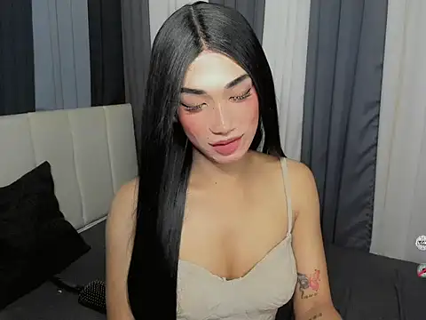 FyangFoxx online show from 04.08.26