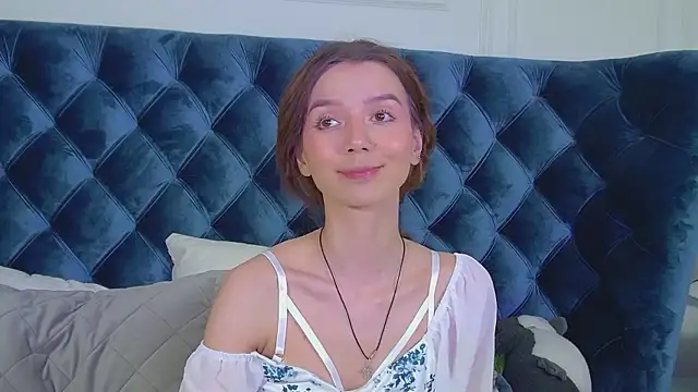 VanessaVienne online show from 04.20.26