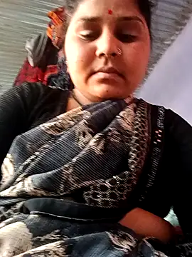 Snapshot of Pinki_raja chatting on 02.21.26 Pinki raja online show from 02.21.26