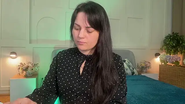  SilkyShadow  online show from 03.22.26