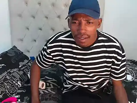 Snapshot of Leo_203 chatting on 01.08.26 Leo 203 online show from 01.08.26