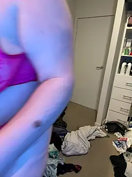 carinabro10 online show from 03.29.26