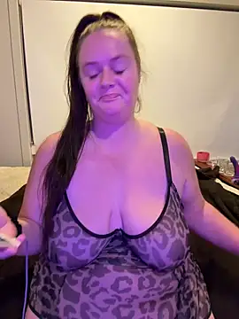 carinabro10 online show from 03.29.26