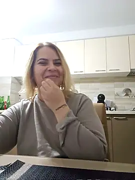 Luna-Bbw92 online show from 01.18.26