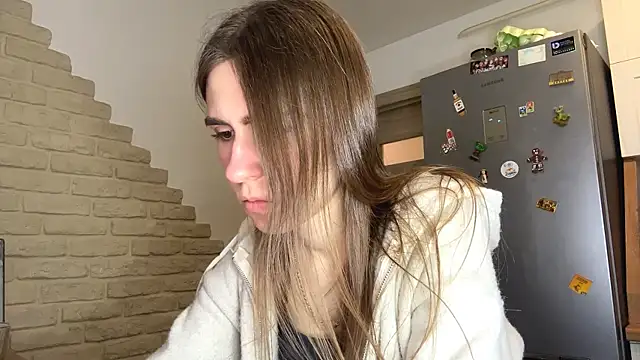 ElsieKuhlmann online show from 04.16.26