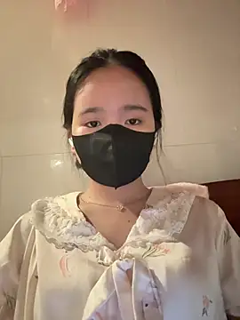 Gwen879 online show from 04.15.26