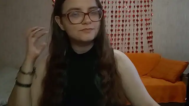 Miyabeee online show from 08.02.26
