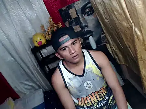 Snapshot of Your_DreamMan chatting on 01.14.26 Your DreamMan online show from 01.14.26