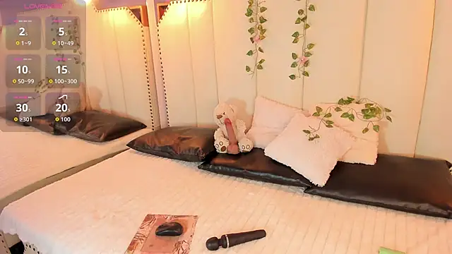 KeisyCamer online show from 05.13.26