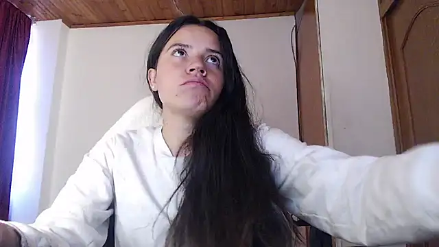 Snapshot of Shanel_Lozano chatting on 04.20.26 Shanel Lozano online show from 04.20.26