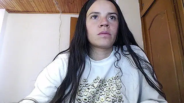 Snapshot of Shanel_Lozano chatting on 04.24.26 Shanel Lozano online show from 04.24.26