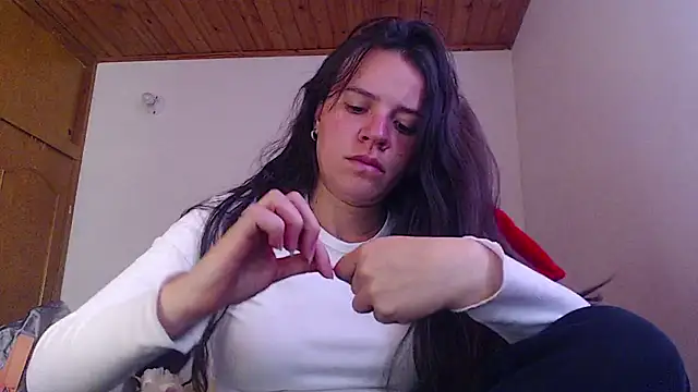 Snapshot of Shanel_Lozano chatting on 07.06.26 Shanel Lozano online show from 07.06.26