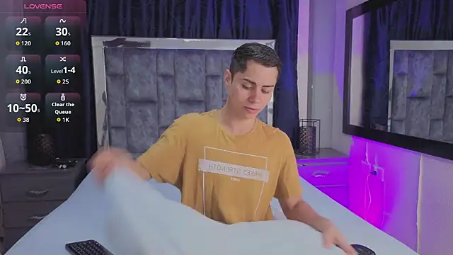 LeoMonnroe online show from 04.16.26