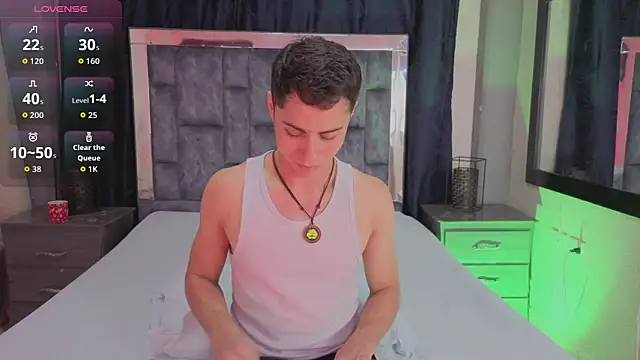 LeoMonnroe online show from 05.11.26