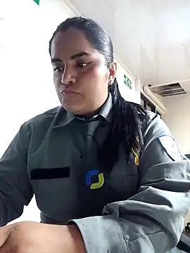 Isabel 3 online show from 04.10.26