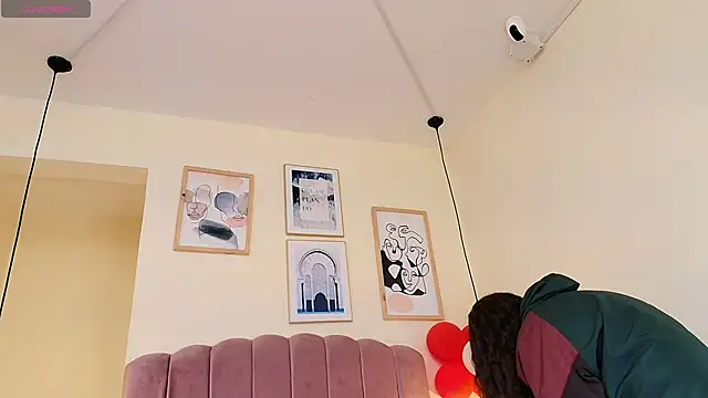 Hanabie  online show from 02.24.26