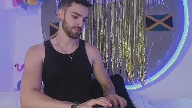 Apolo lux1 online show from 04.15.26