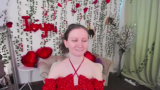 Snapshot of SunshineBlaze chatting on 02.12.26 SunshineBlaze online show from 02.12.26