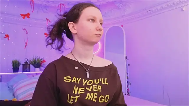 Snapshot of SunshineBlaze chatting on 02.27.26 SunshineBlaze online show from 02.27.26