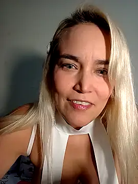 Allezzafox online show from 01.12.26