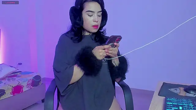 kitty violet11 online show from 04.15.26