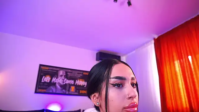 Snapshot of KimNaty chatting on 02.16.26 KimNaty online show from 02.16.26