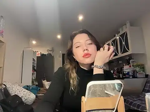 Snapshot of Luxerin chatting on 03.01.26 Luxerin online show from 03.01.26