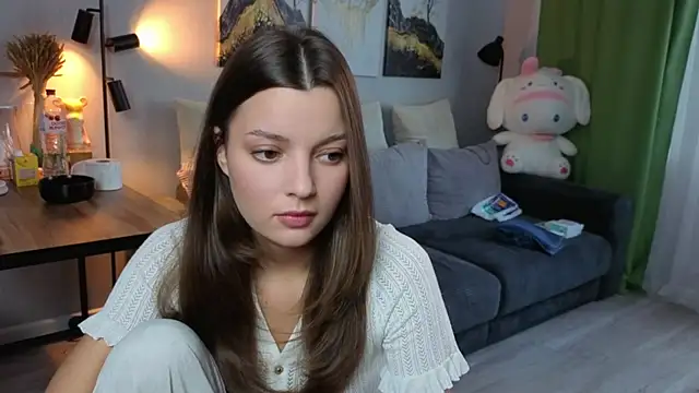 KitKatie online show from 04.05.26