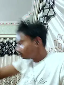 Snapshot of dildarlund chatting on 01.11.26 dildarlund online show from 01.11.26