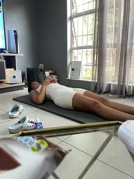 Brandy Mr-Whiskers online show from 01.17.26