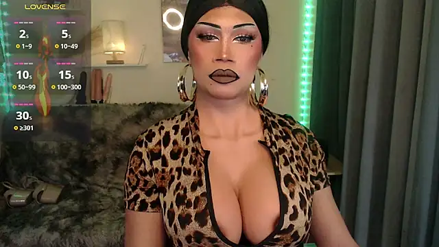 deliciousClaire online show from 03.25.26