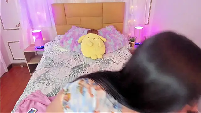 Snapshot of Jenifer_James chatting on 02.26.26 Jenifer James online show from 02.26.26