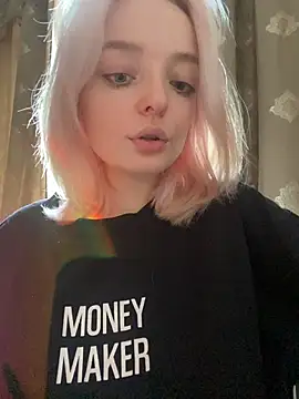 aka Blonde online show from 03.27.26