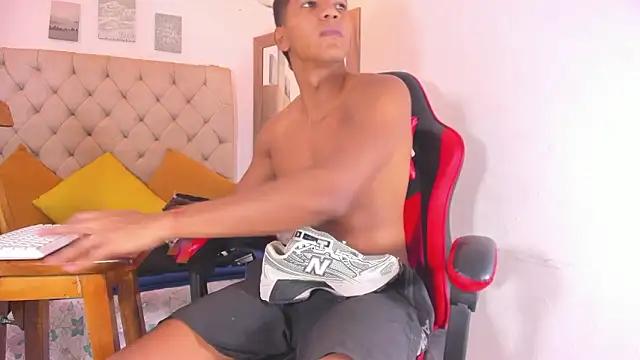 noah sthone online show from 03.15.26