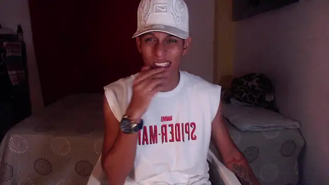 Snapshot of Niklaus1 chatting on 01.10.26 Niklaus1 online show from 01.10.26