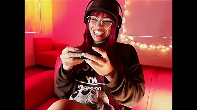 Canela Osada  online show from 01.19.26