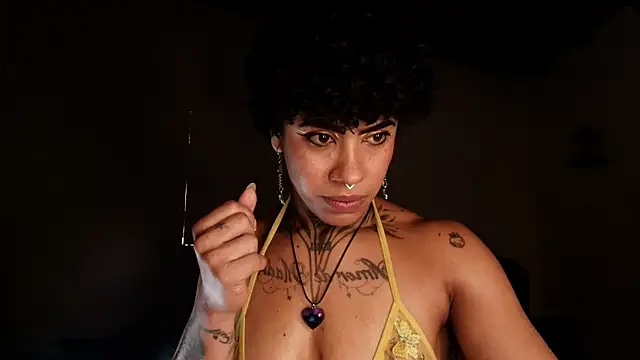 Canela Osada  online show from 02.03.26