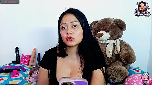 Snapshot of gabriela_grace1 chatting on 05.20.26 gabriela grace1 online show from 05.20.26