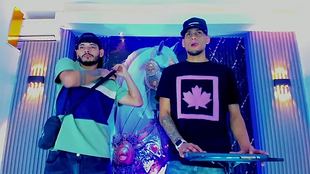 Snapshot of The_Gods_In_Diamonds chatting on 01.16.26 The Gods In Diamonds online show from 01.16.26