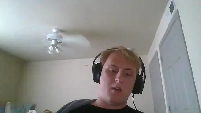 Snapshot of dsommers23 chatting on 07.21.26 dsommers23 online show from 07.21.26