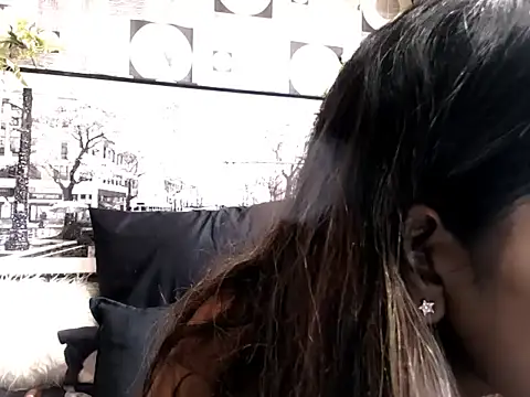 indianhoney69 online show from 02.11.26