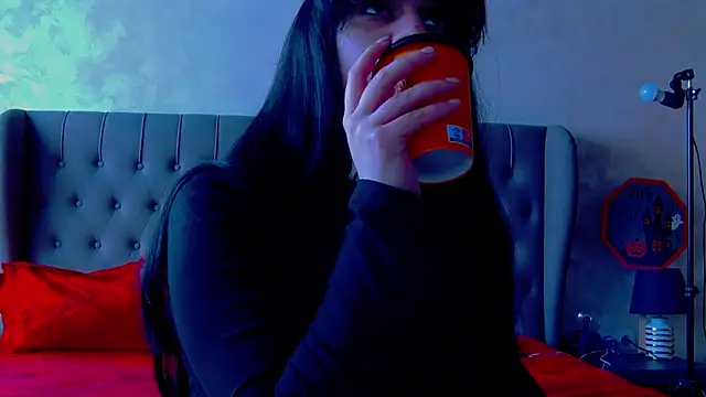 Snapshot of MaddyAllure chatting on 02.20.26 MaddyAllure online show from 02.20.26