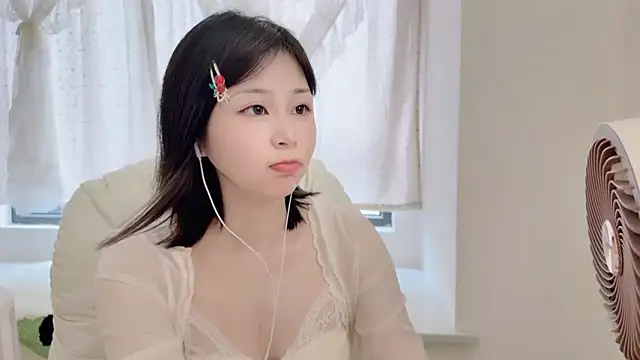 Onefiona online show from 07.03.26
