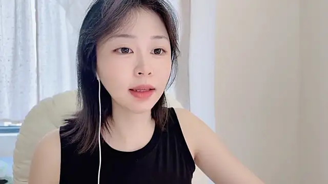 Onefiona online show from 07.17.26