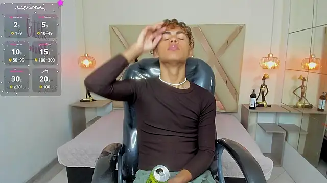 Anyelo Twink online show from 03.30.26