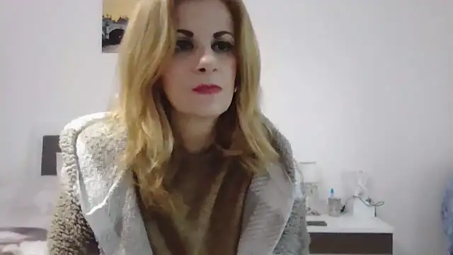 Snapshot of Clara1986 chatting on 02.17.26 Clara1986 online show from 02.17.26