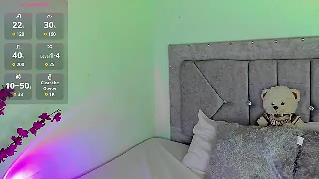 Britanny77 online show from 04.08.26