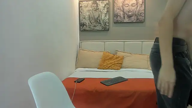 Snapshot of irvin_keyes chatting on 02.25.26 irvin keyes online show from 02.25.26