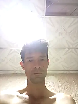 Snapshot of torvyHot chatting on 02.14.26 torvyHot online show from 02.14.26