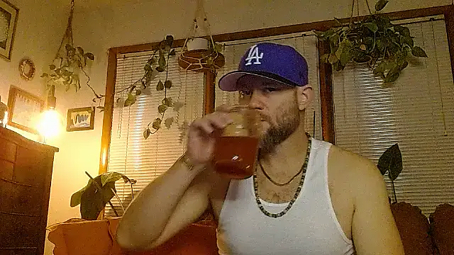 Snapshot of marcus_graves_13 chatting on 02.01.26 marcus graves 13 online show from 02.01.26